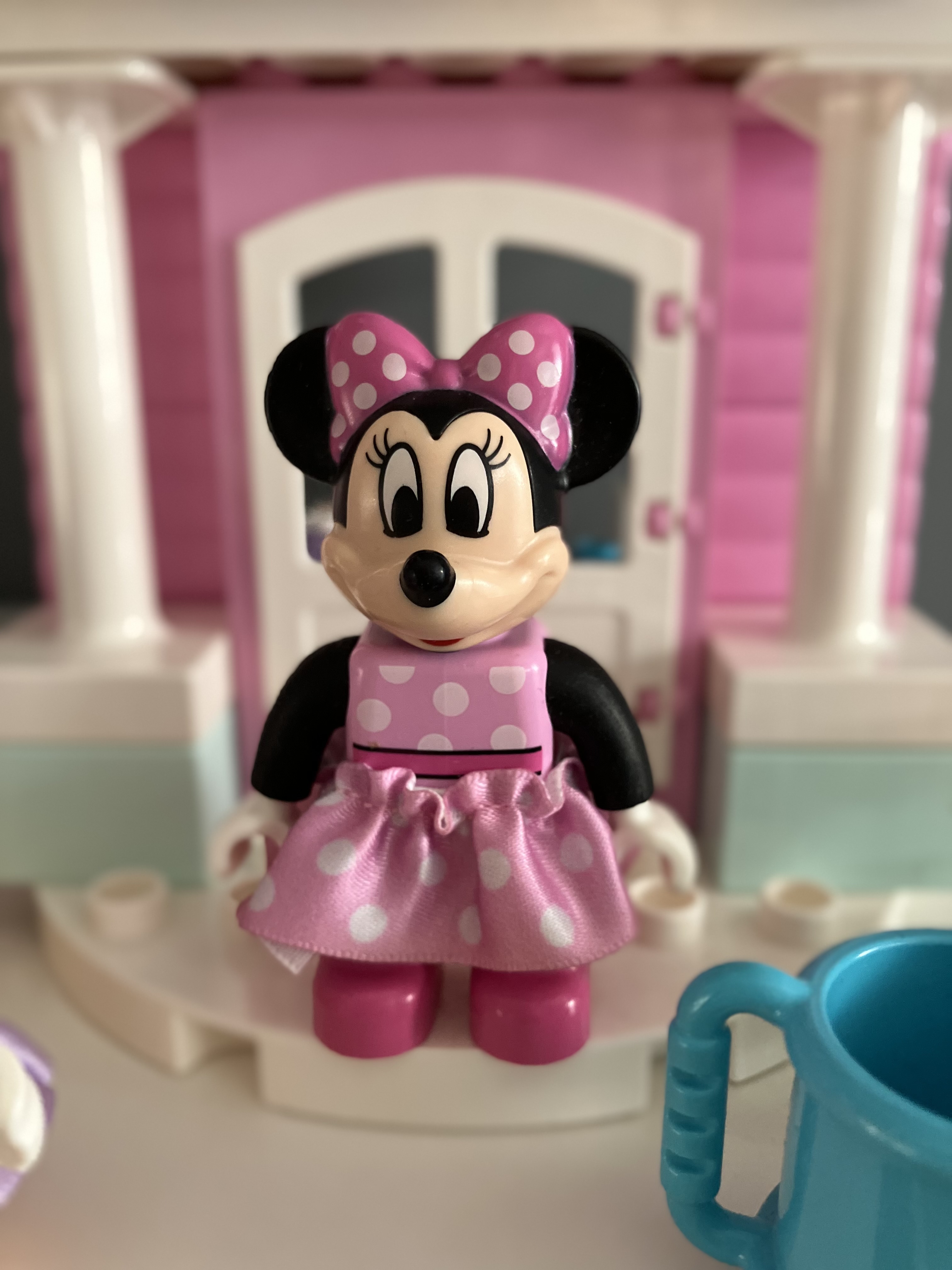 LEGO® DUPLO® ǀ Disney 10942 Domek a kavárna Minnie